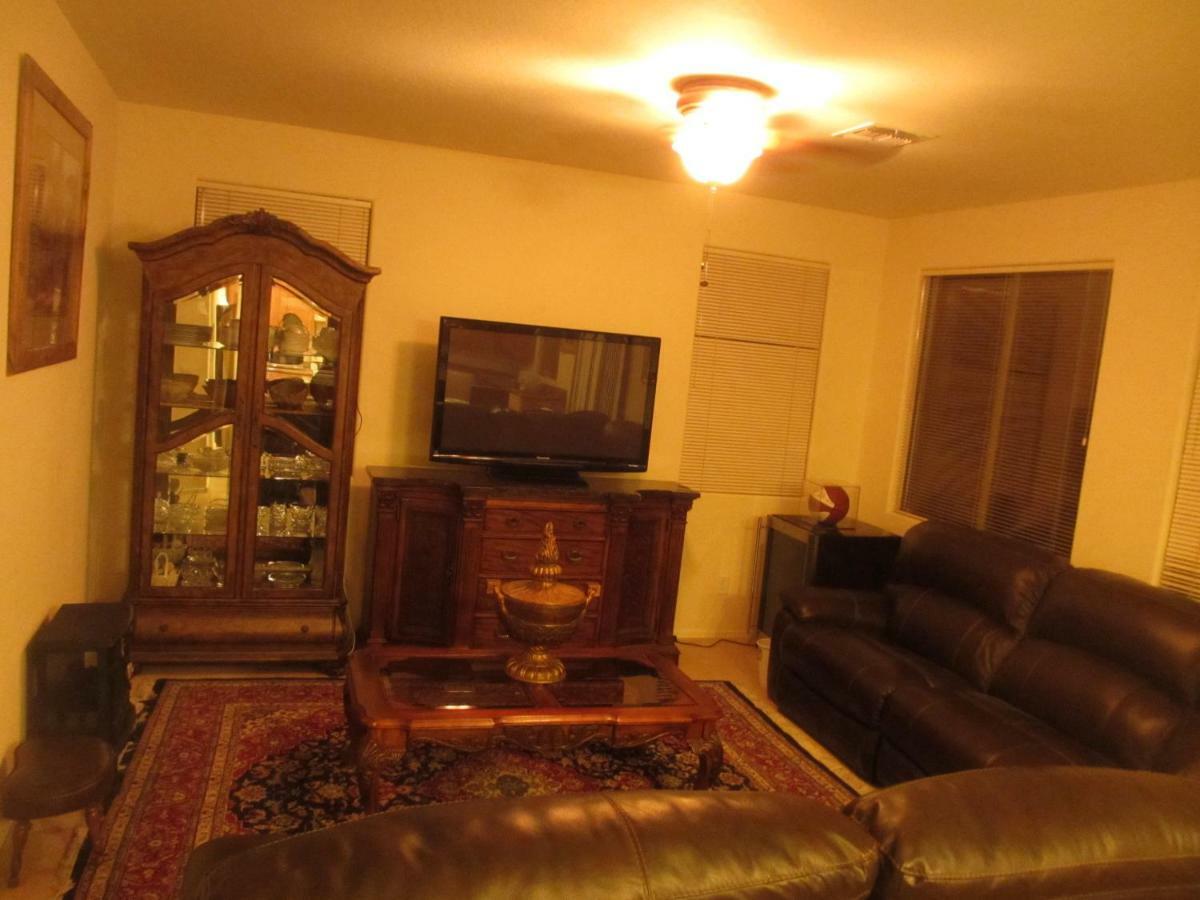 Art Gallery Vacation House Gilbert Ngoại thất bức ảnh