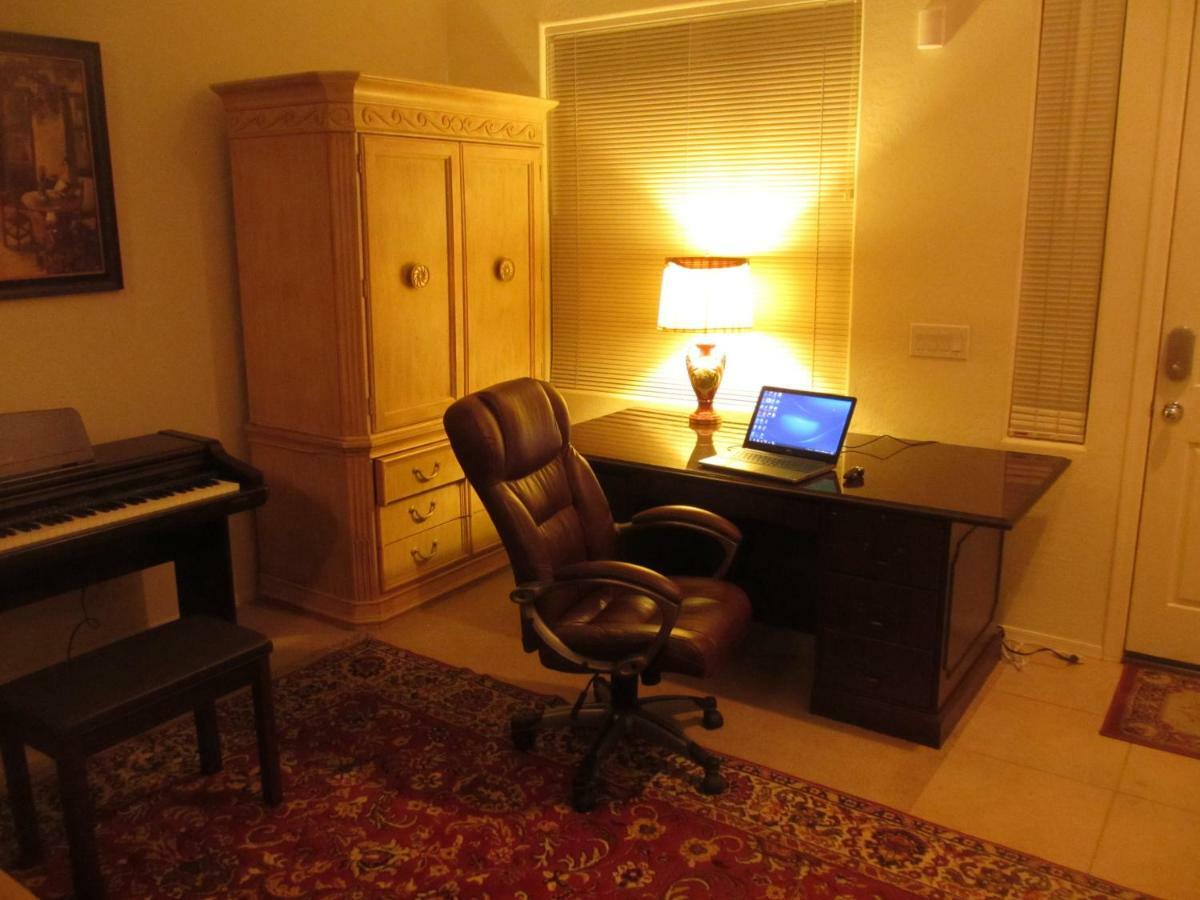 Art Gallery Vacation House Gilbert Ngoại thất bức ảnh